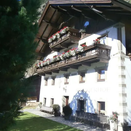 Gaestehaus Bruggerhof *