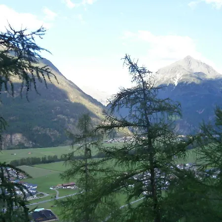 Gaestehaus Bruggerhof * Längenfeld