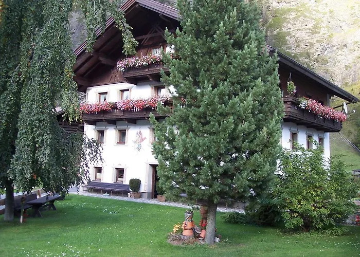 Gaestehaus Bruggerhof بيت ضيافة *