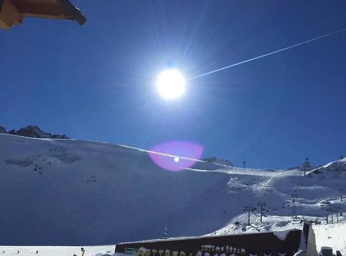 بيت ضيافة Gaestehaus Bruggerhof لانغنفلد